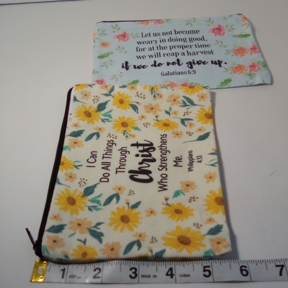 2 Inspirational Bible Verse Make-up Bags Lot #5 - Picture 4 of 6